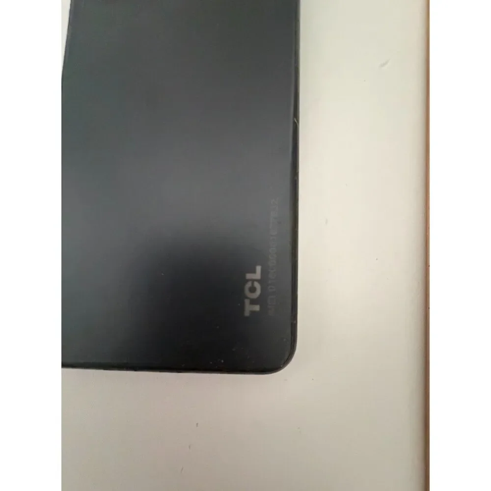 TCL 20XE 5G Black smartphone t-mobile with triple camera